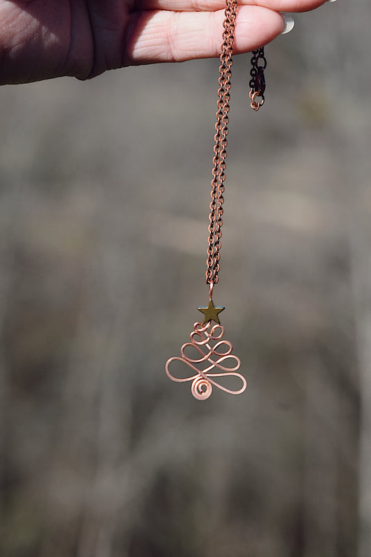 Christmas tree swirl necklace