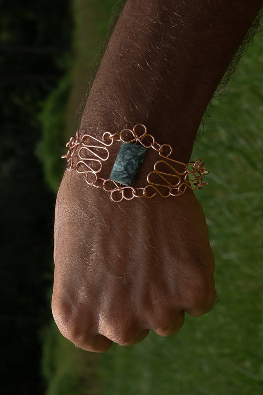 Seraphinite
