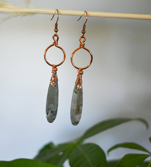 Rainbow Labradorite- long